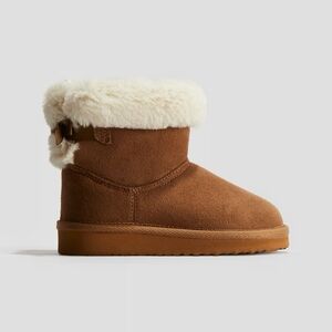 H&M Brown Boots with Cream Fur